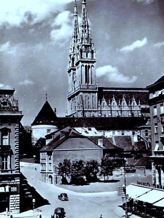 Bakačeva ulica 1943. godine. Vidi se Cesarčeva ulica koja je probijena 1940. godine